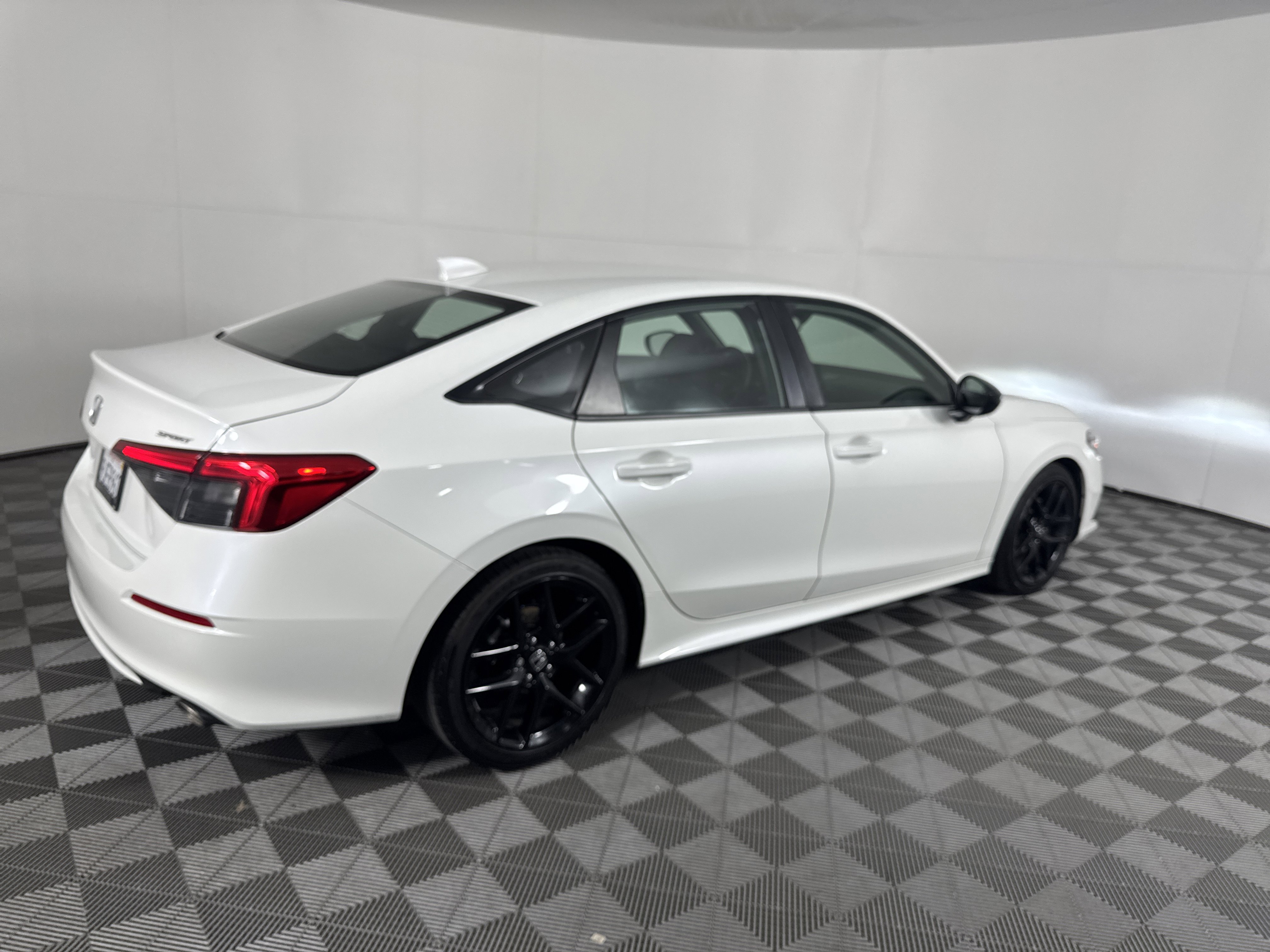 2024 Honda Civic Sport photo 2