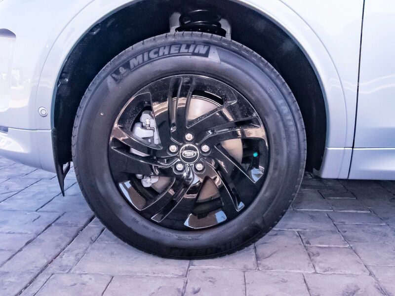 2025 Land Rover Discovery Sport S photo 52