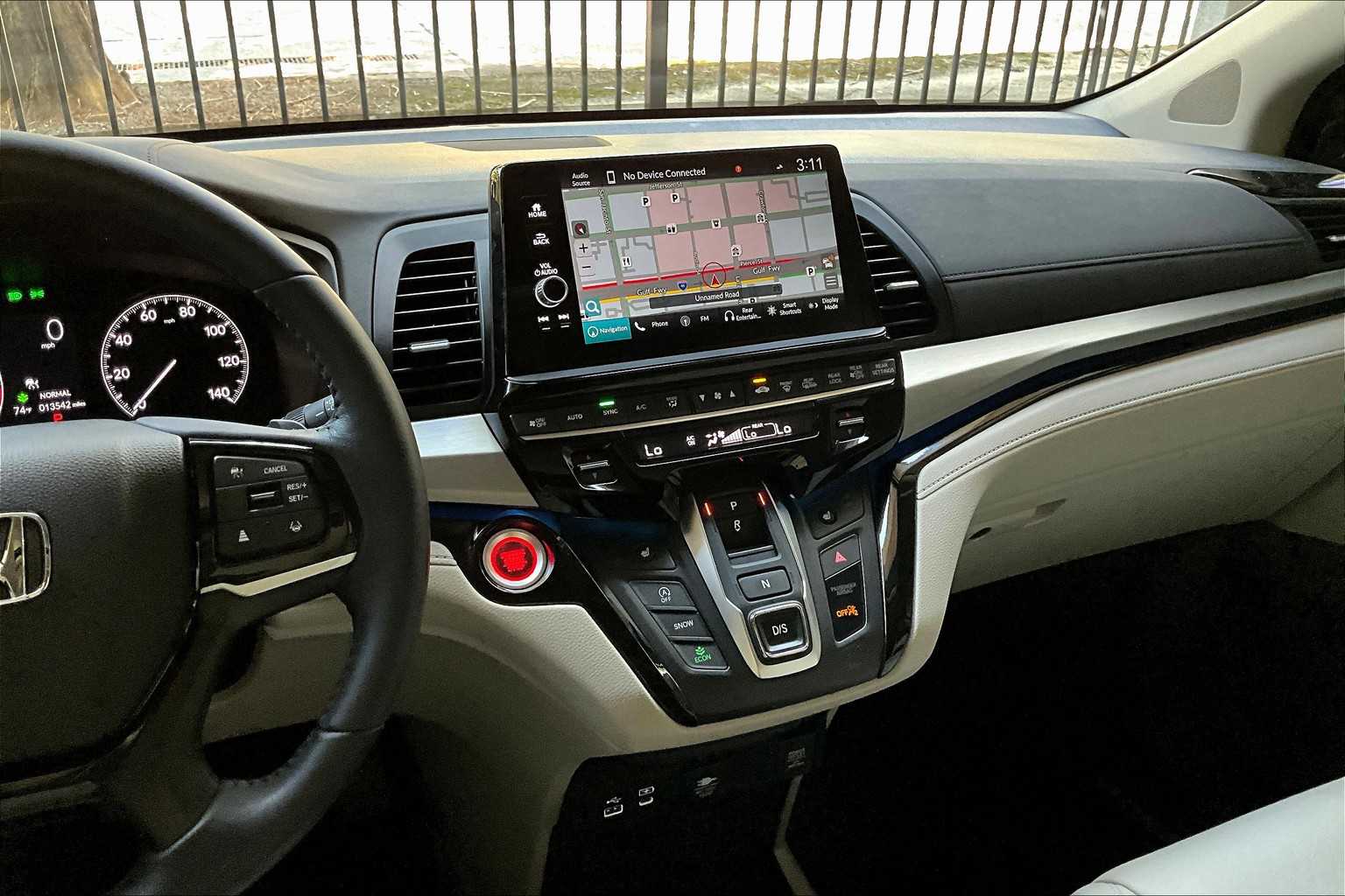 2025 Honda Odyssey Touring photo 6
