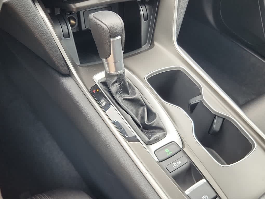 2022 Honda Accord LX photo 11