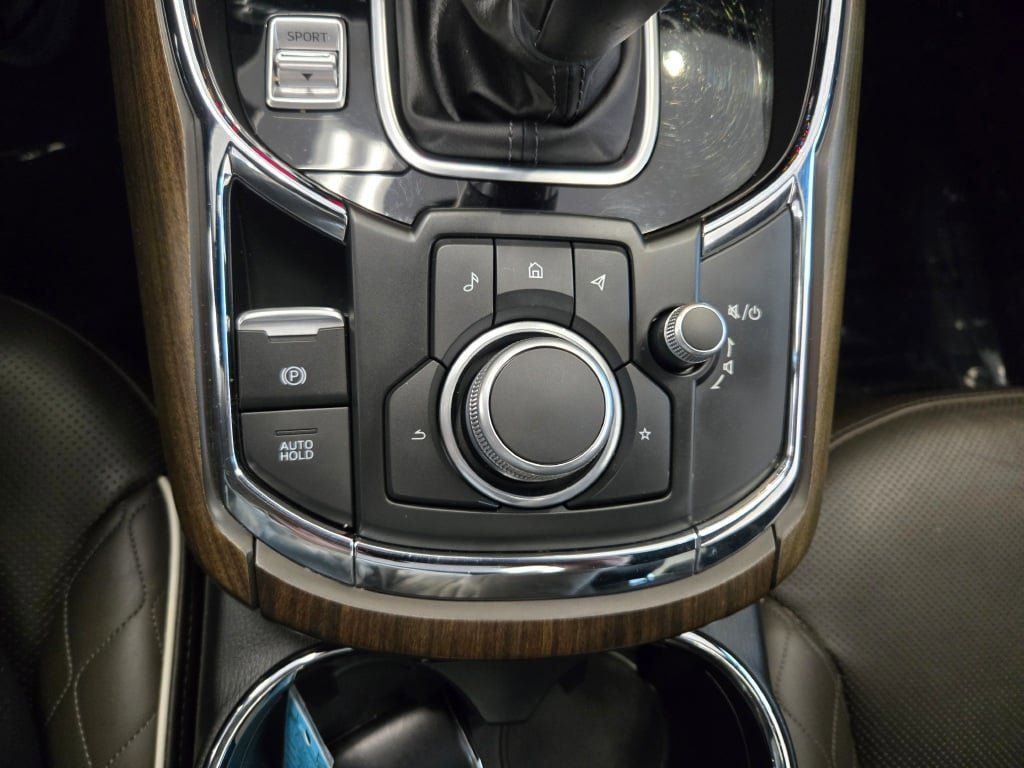 2022 Mazda CX-9 Signature photo 34