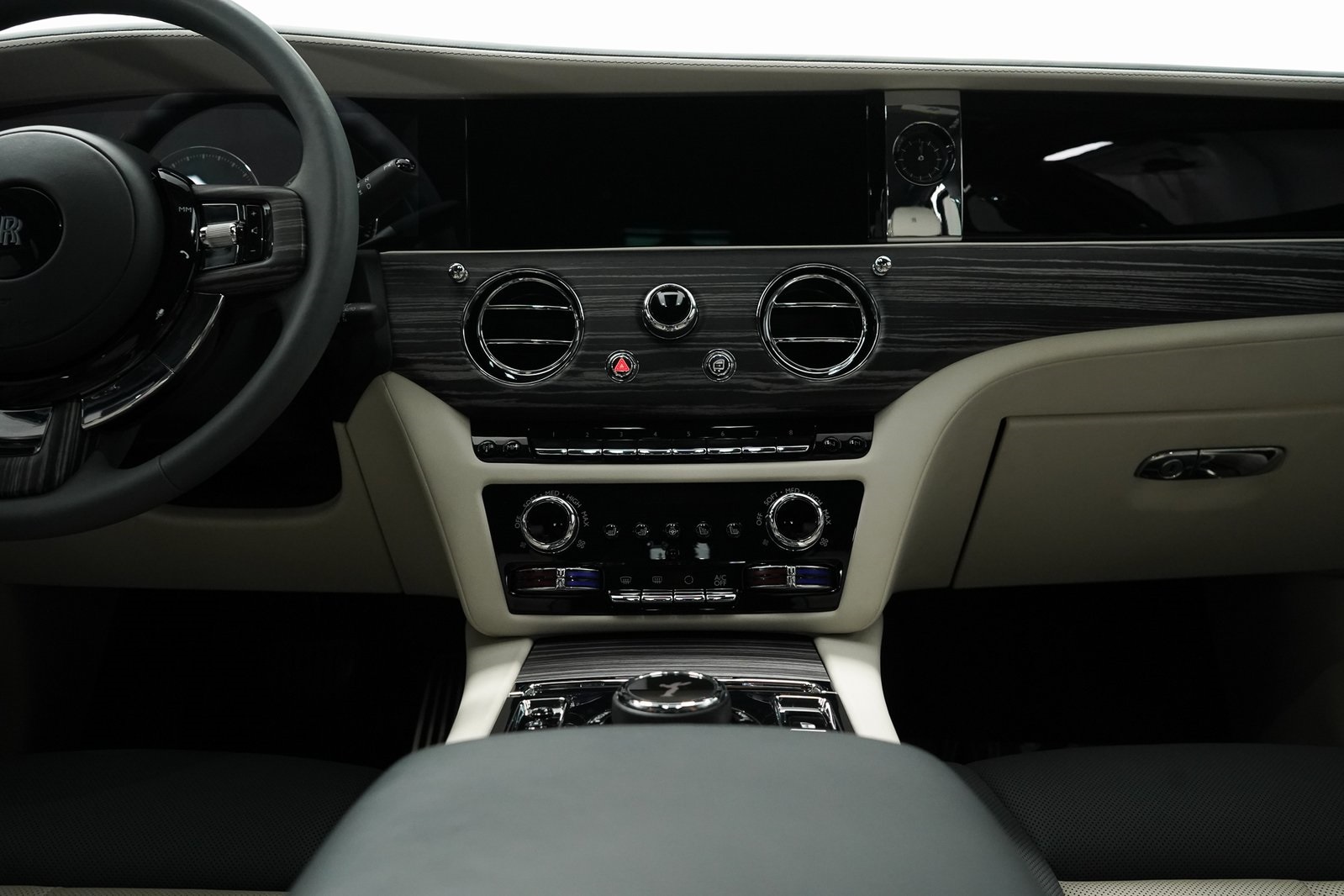2022 Rolls Royce Ghost RR21 photo 34