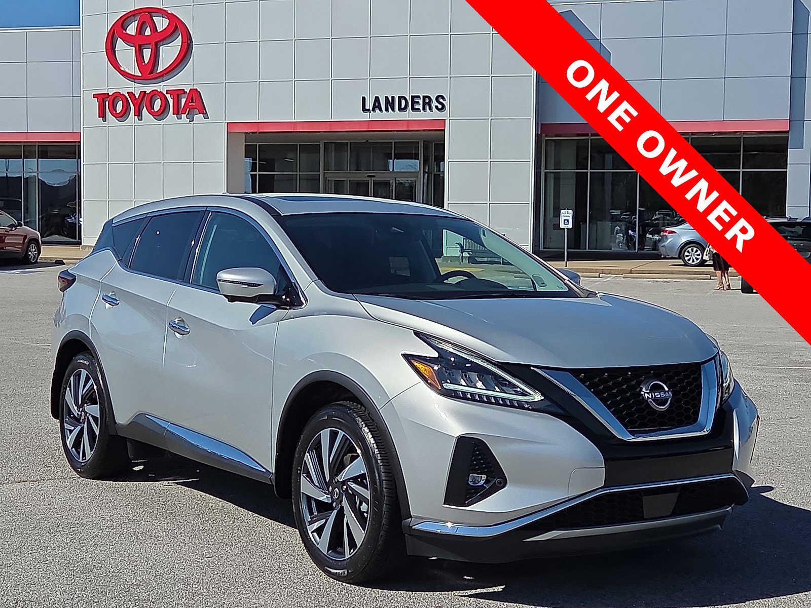 2024 Nissan Murano SL's photo