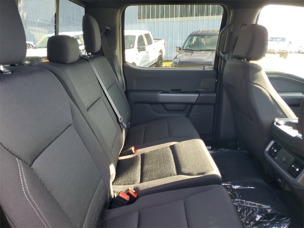 2025 Ford F-150 XLT photo 28