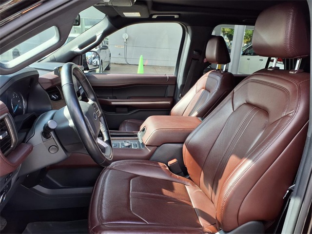 2022 Ford Expedition Limited photo 12