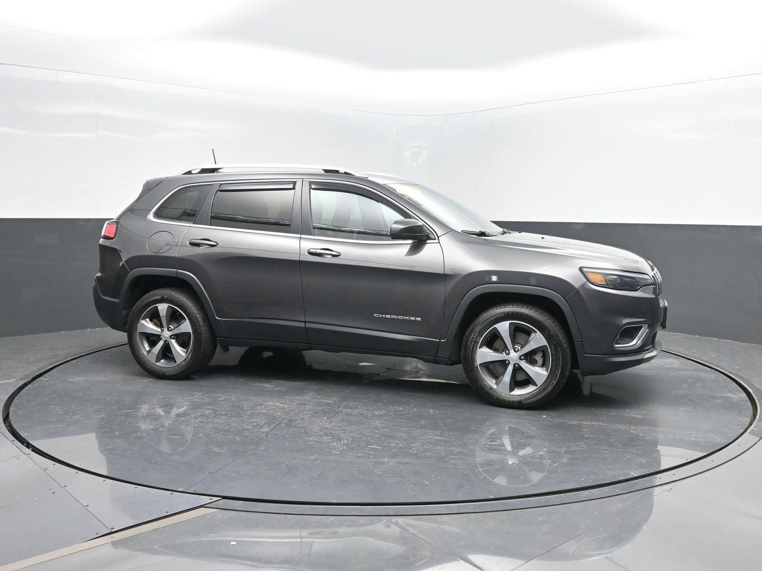 2019 Jeep Cherokee Limited photo 3