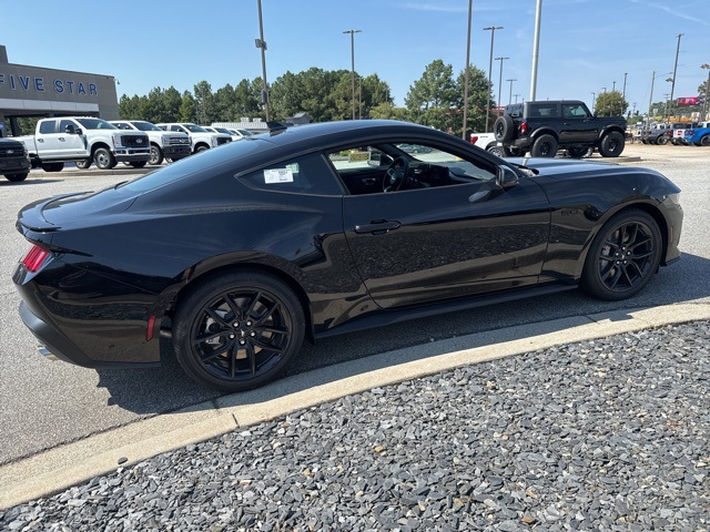 2025 Ford Mustang GT photo 11