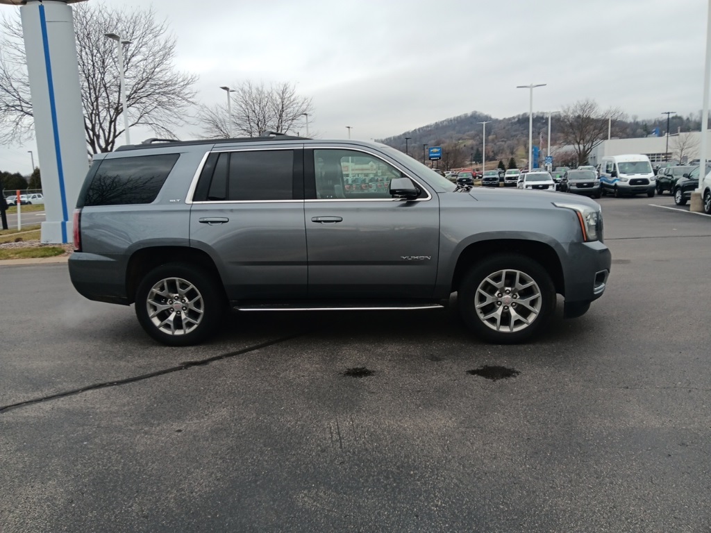 2019 Gmc Yukon SLT photo 2