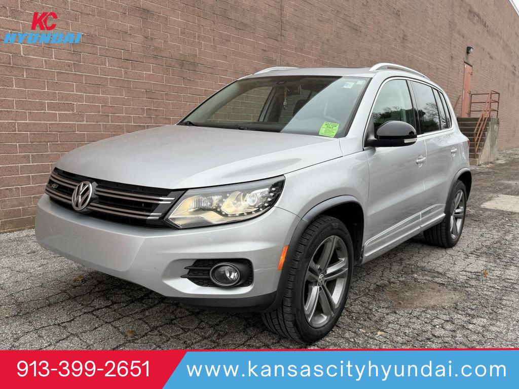 2017 Volkswagen Tiguan Sport's photo
