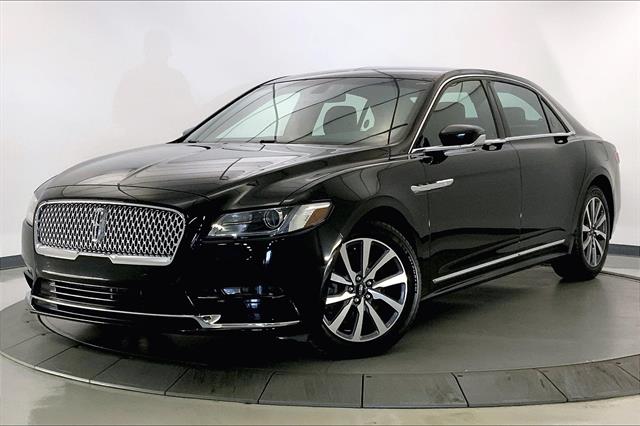 2017 Lincoln Continental Premiere photo 11