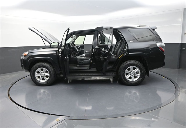 2023 Toyota 4Runner SR5 Premium photo 36