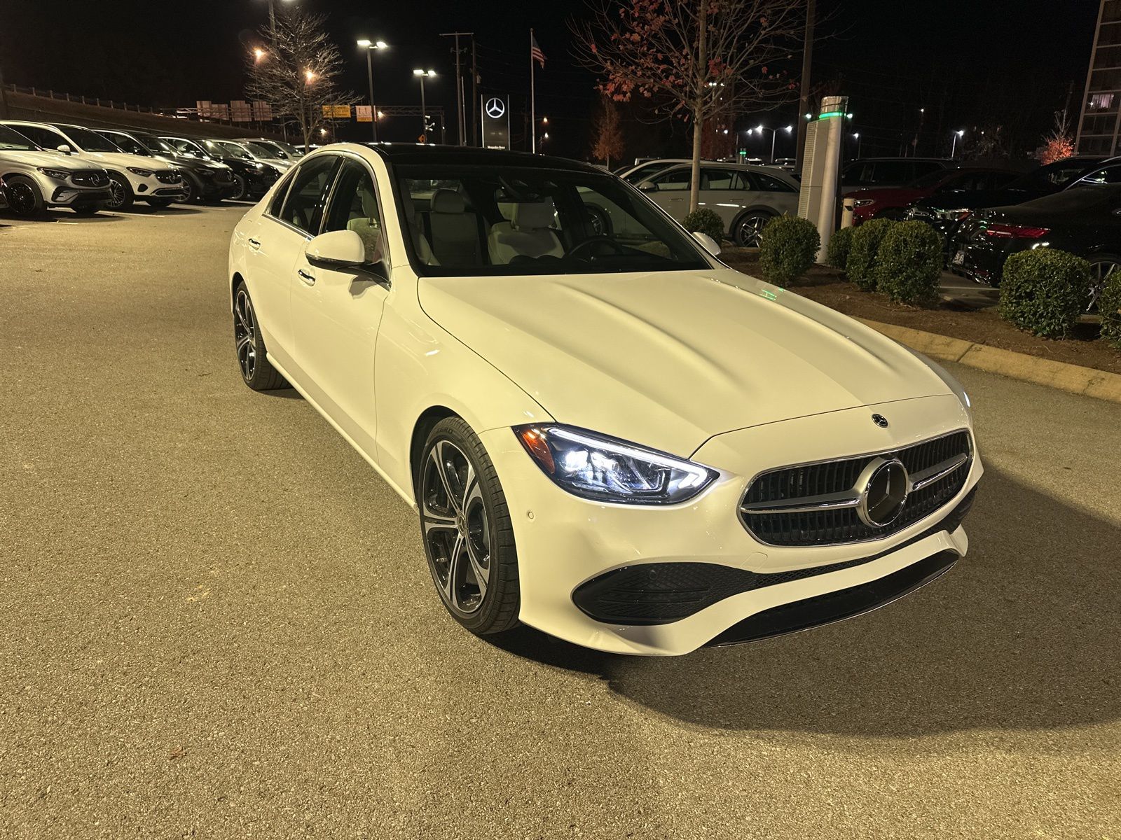 2023 Mercedes-Benz C-Class Sedan C 300's photo