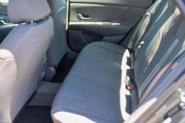 New 2025 Gray Hyundai SEL Sport image 10