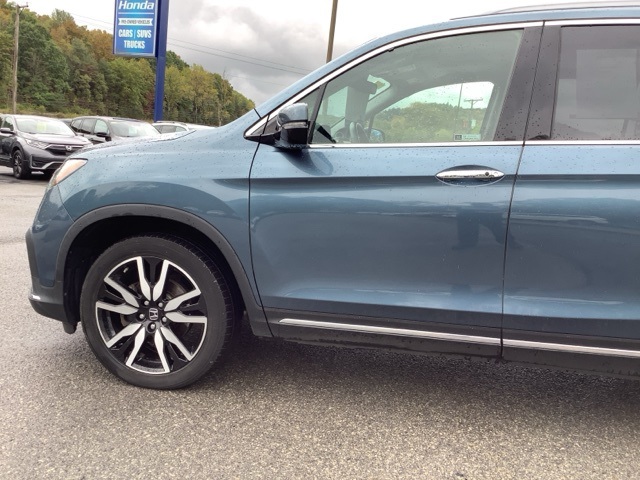 2021 Honda Pilot Touring photo 8