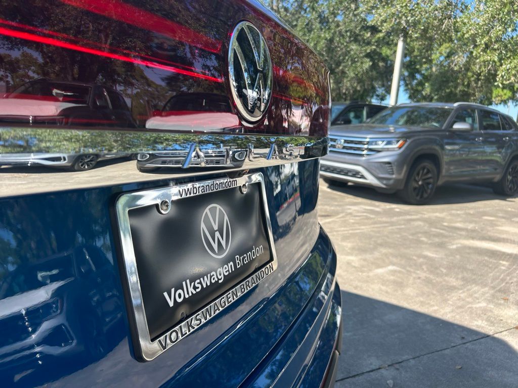 2026 Volkswagen Atlas Cross Sport SE photo 21