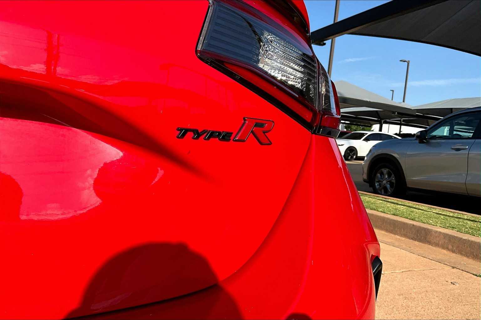 2023 Honda Civic Type R photo 9