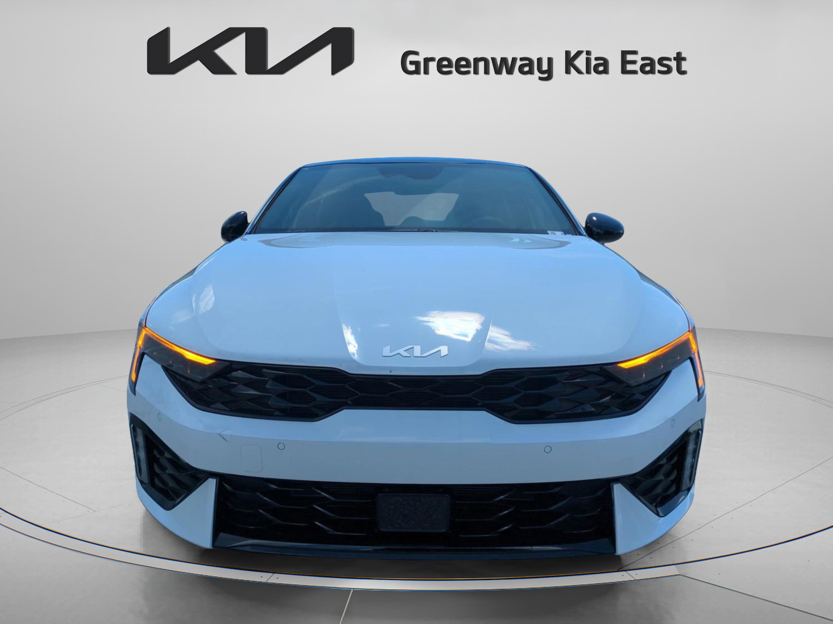 2026 Kia K5 GT-Line photo 2