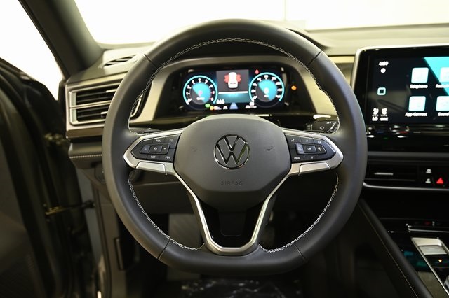 2026 Volkswagen Atlas Cross Sport SE Technology photo 3