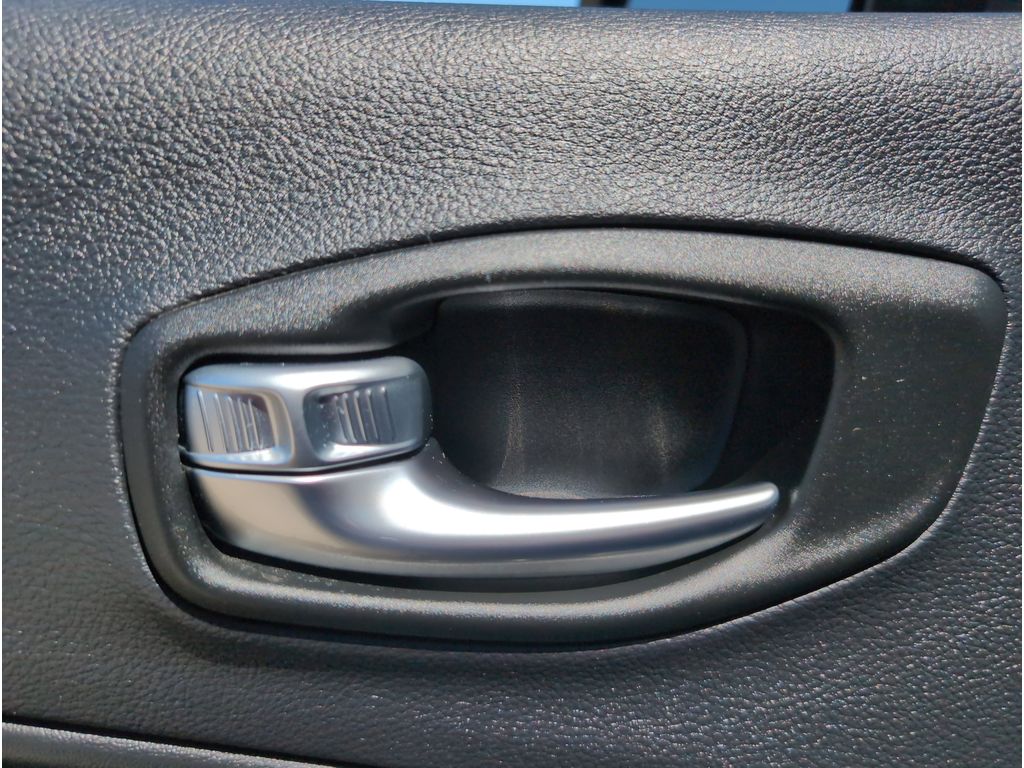 2020 Jeep Compass North Edition photo 23