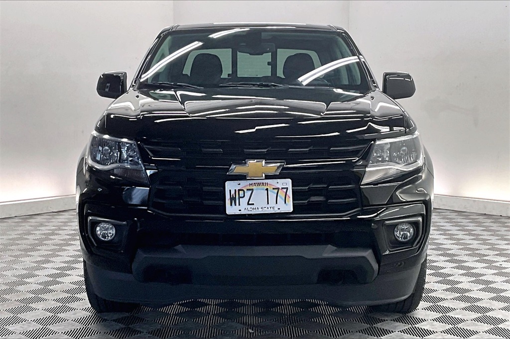 2022 Chevrolet Colorado LT photo 2