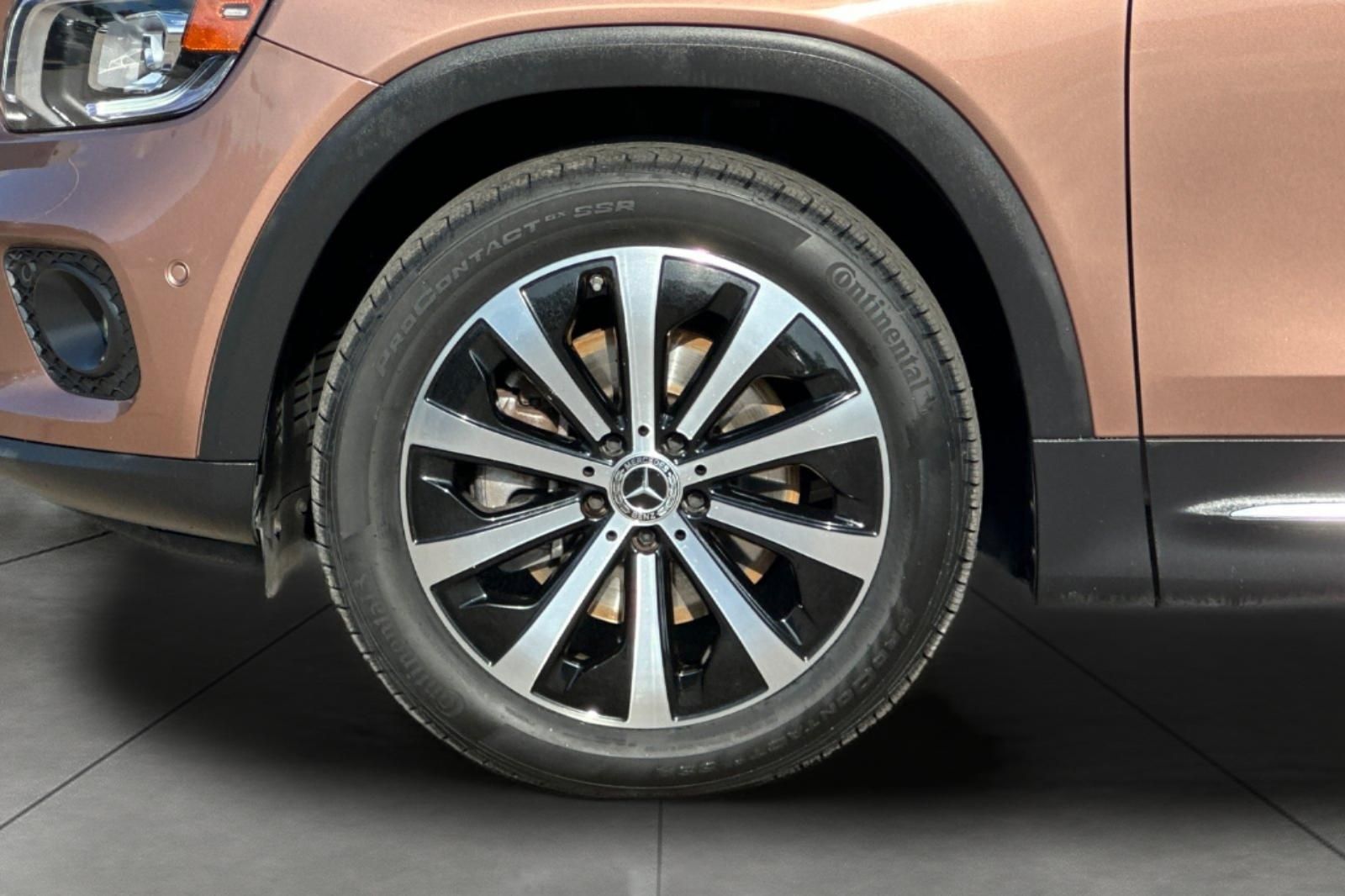 2021 Mercedes Benz GLB 250 photo 4