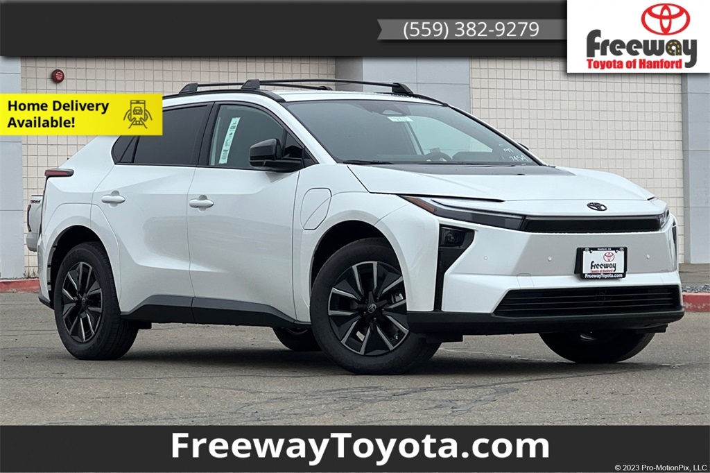 2026 Toyota bZ XLE's photo