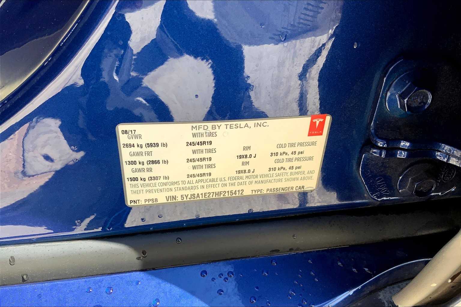 2017 Tesla Model S 100D AWD photo 31