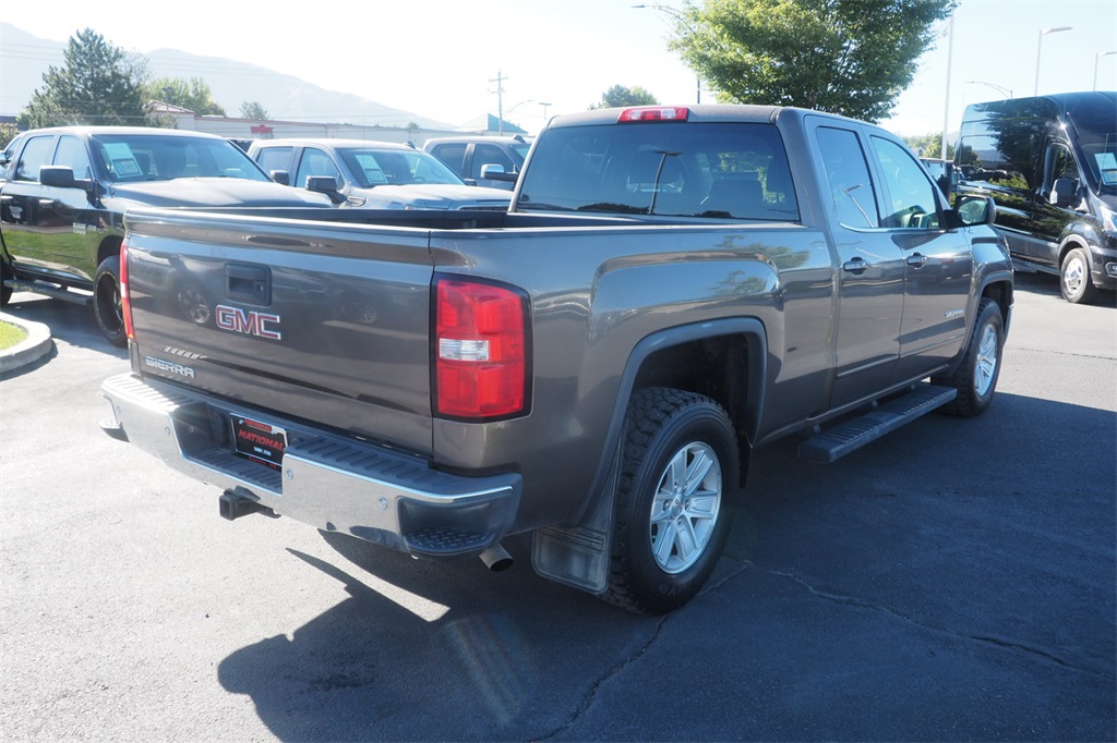 2015 Gmc Sierra 1500 SLE photo 4