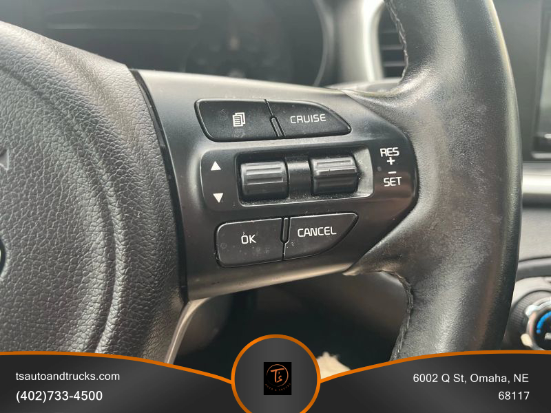2017 Kia Sorento LX photo 10