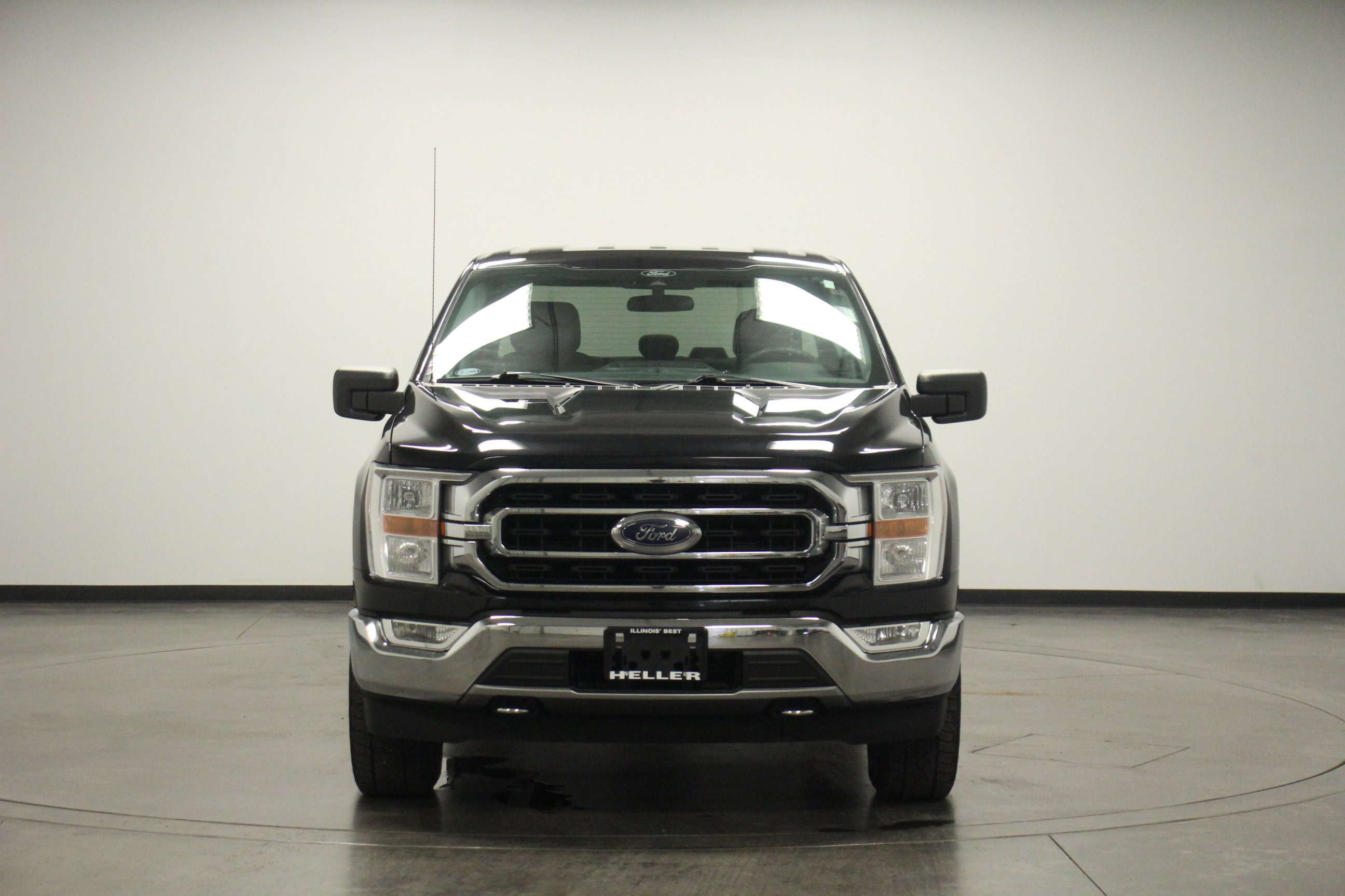 2021 Ford F-150 XLT photo 8