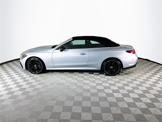 2026 Mercedes Benz CLE 300 4MATIC Cabriolet photo 4