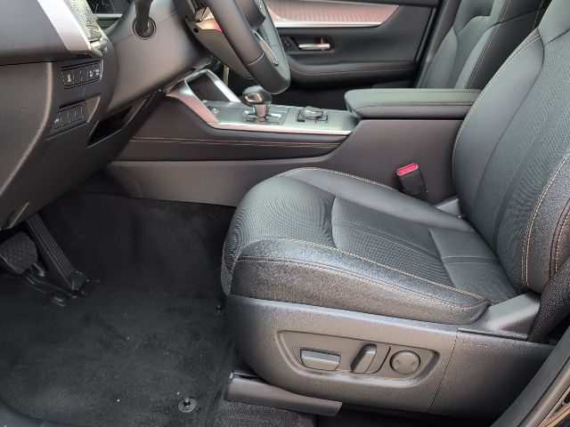 2024 Mazda CX-90 3.3 Turbo Preferred photo 12