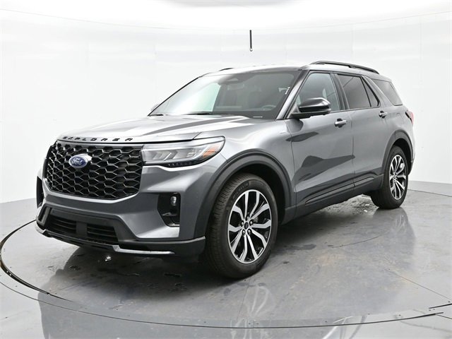 2025 Ford Explorer ST-Line photo 3