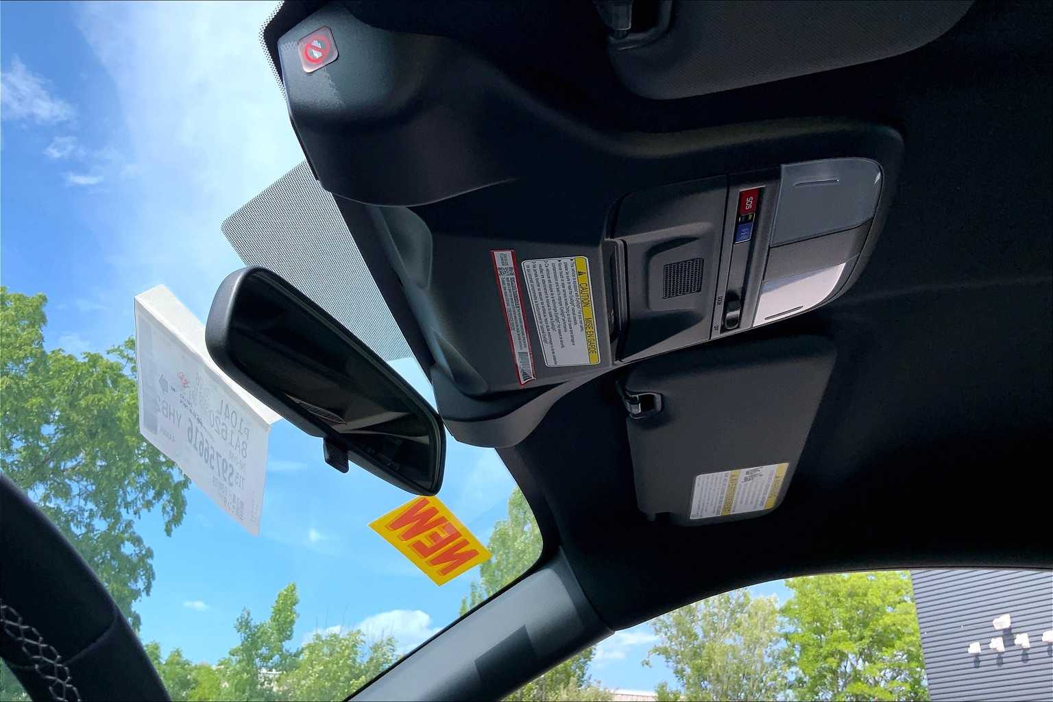 2025 Toyota GR86 photo 19