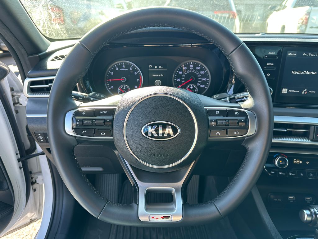 2021 Kia K5 GT-Line photo 16