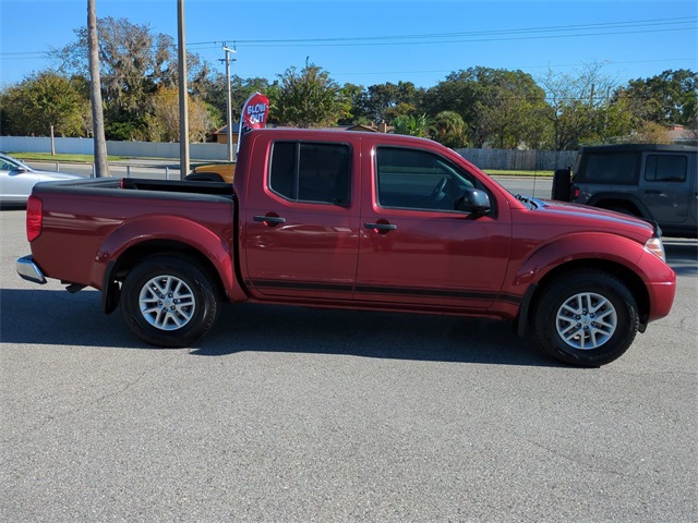 2019 Nissan Frontier SV Crew Cab photo 3