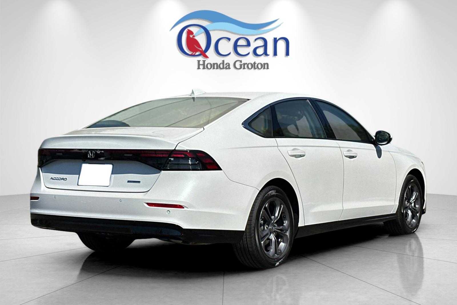 2025 Honda Accord EX-L photo 5