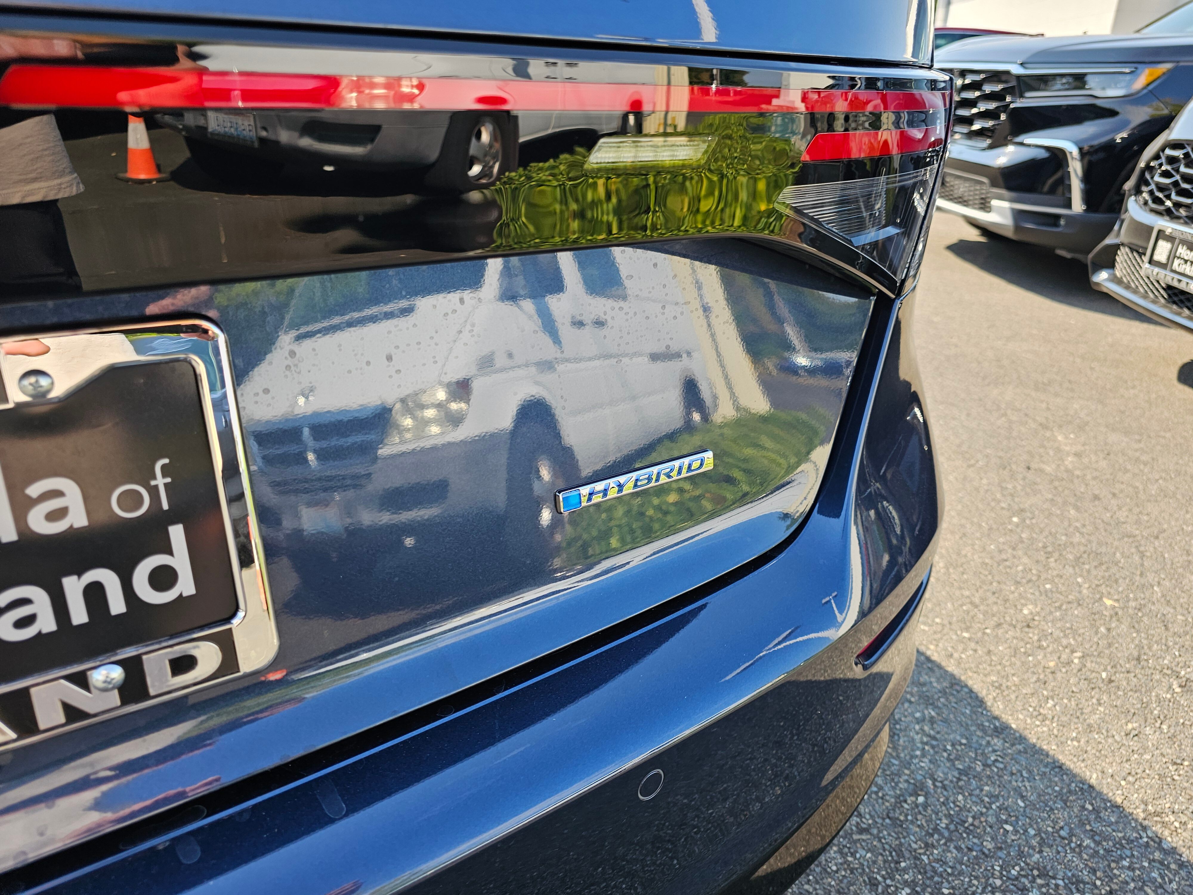 2025 Honda Accord Hybrid EX-L photo 4