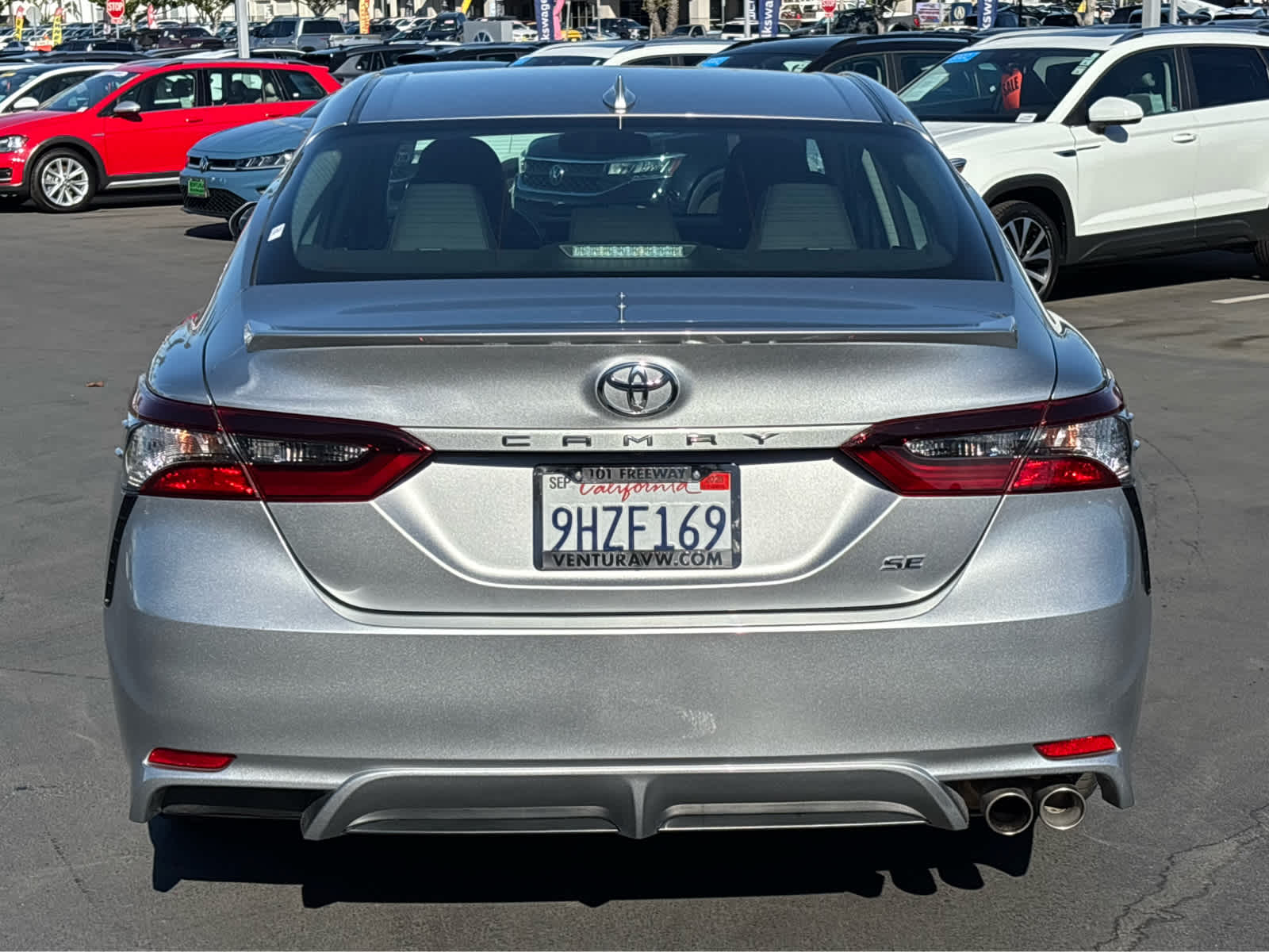 2024 Toyota Camry SE photo 4