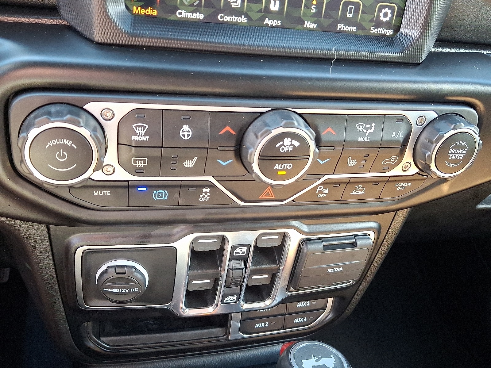 2021 Jeep Wrangler 4xe Unlimited Sahara photo 15