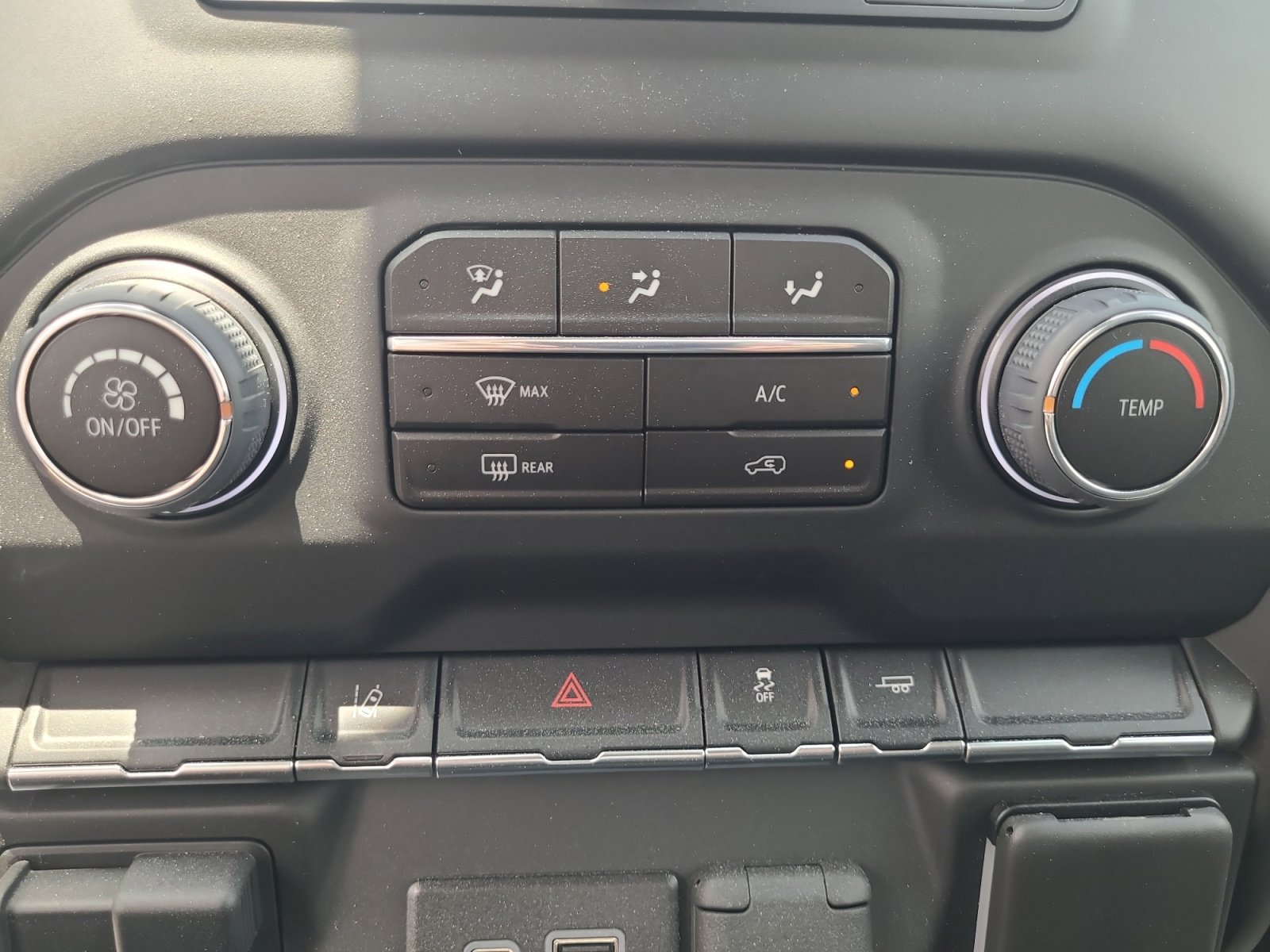 2024 Chevrolet Silverado 2500HD photo 17