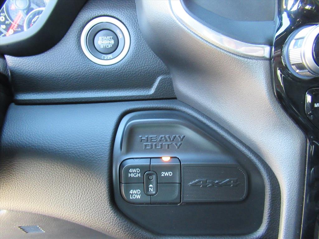 2021 Ram 3500 Laramie photo 29