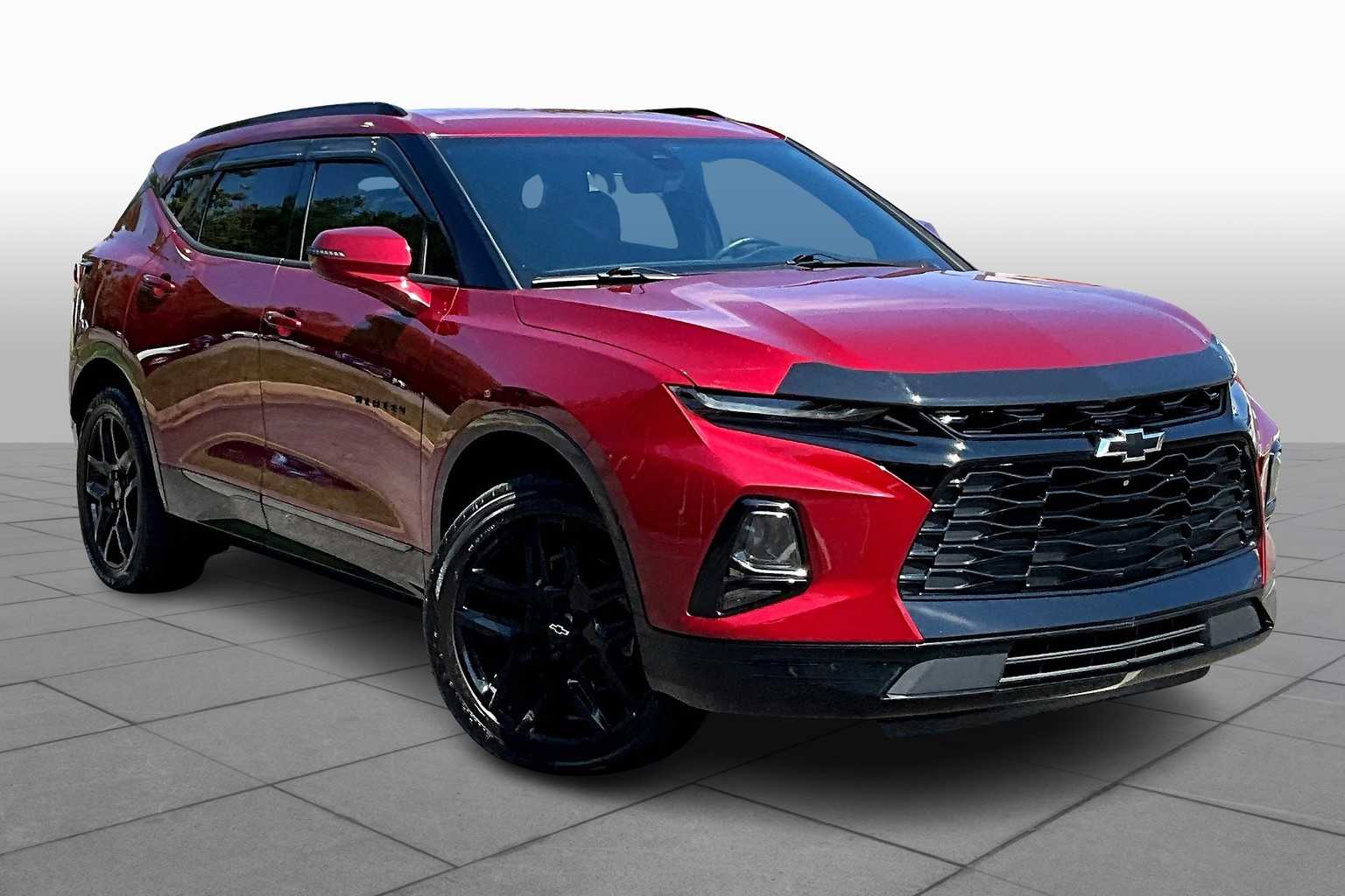 2019 Chevrolet Blazer RS photo 2