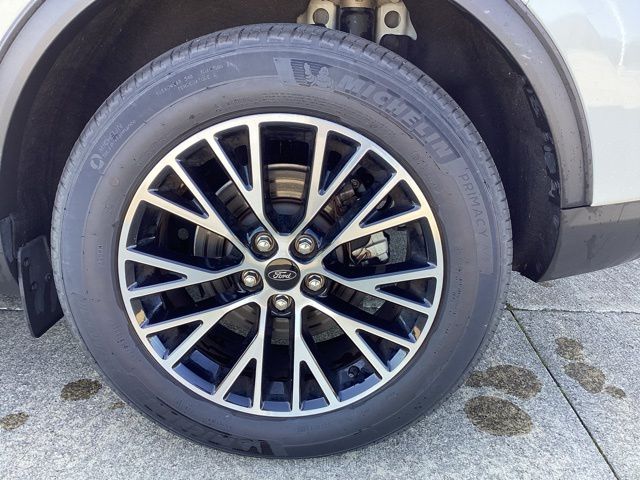 2023 Ford Escape Plug-In Hybrid Base photo 6