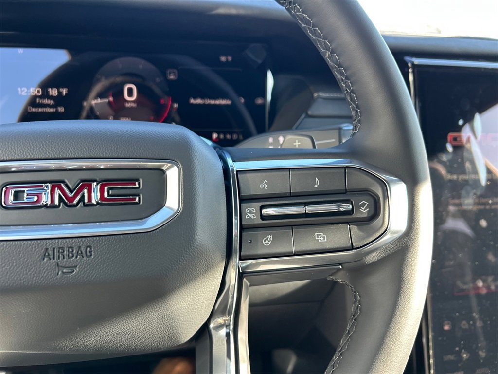 2026 GMC ACADIA - Image 20