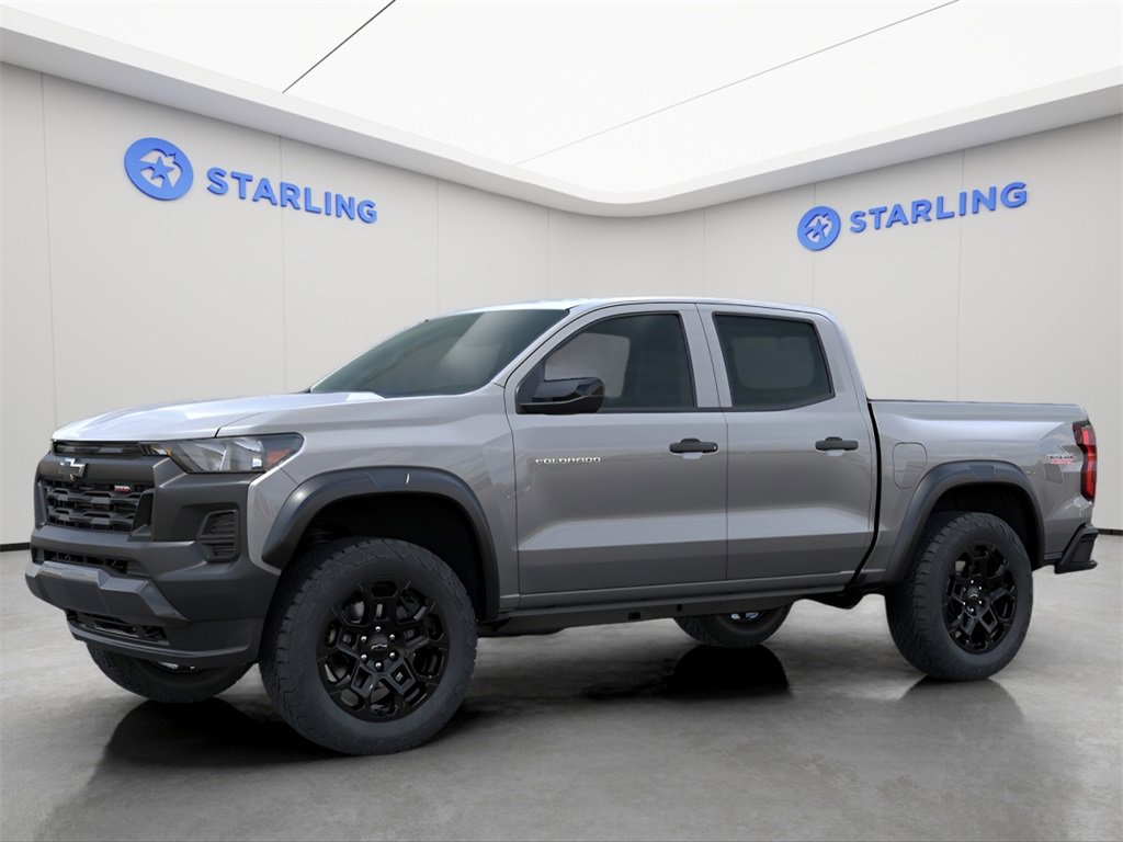 2026 Chevrolet Colorado Trail Boss photo 2