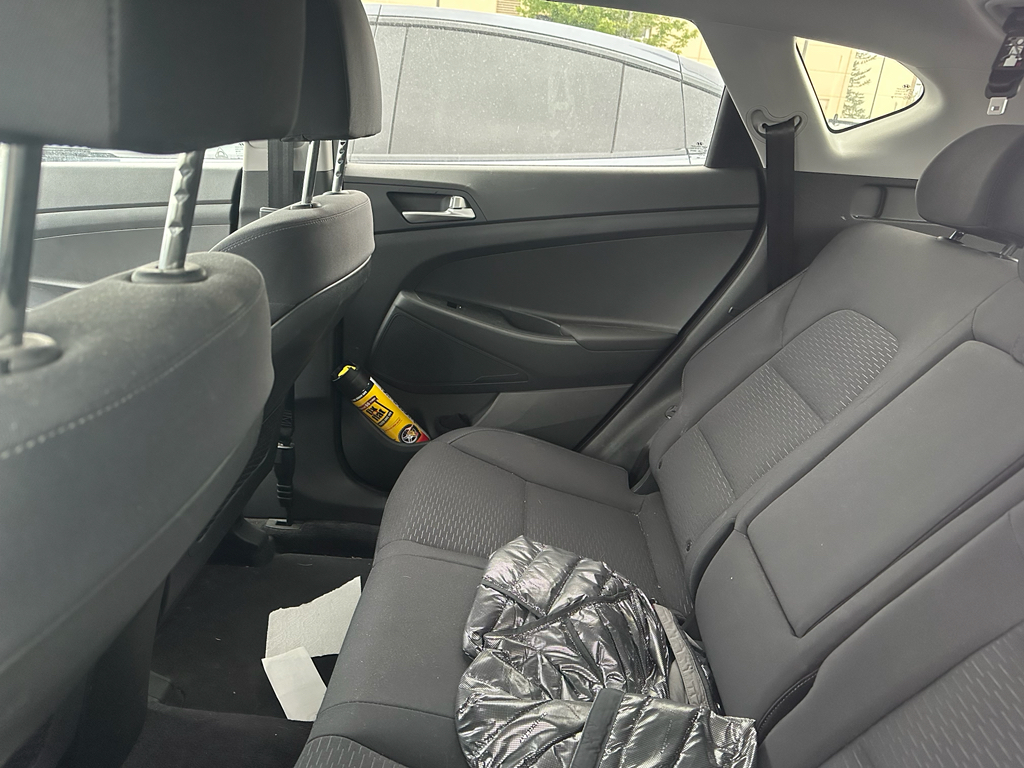 2021 Hyundai Tucson Value photo 3