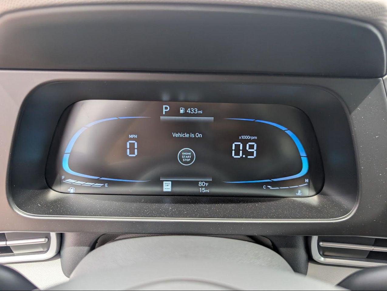 2025 Hyundai Elantra SEL Sport photo 17