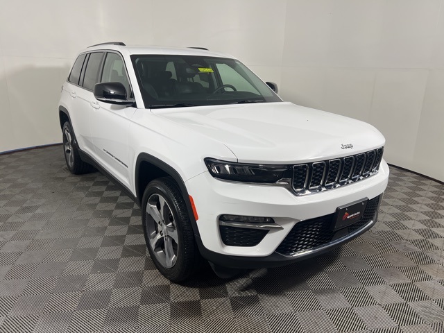 2023 Jeep Grand Cherokee Limited's photo