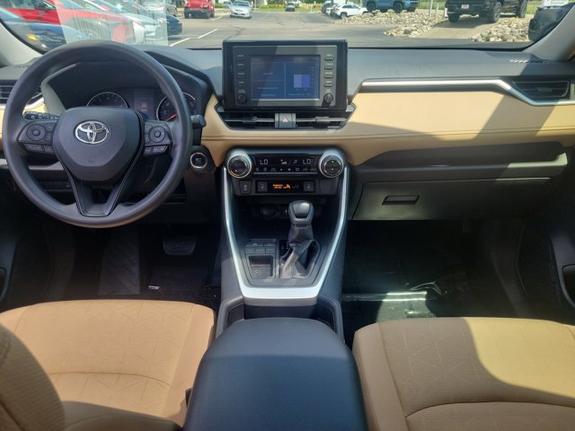 2019 Toyota RAV4 XLE photo 9